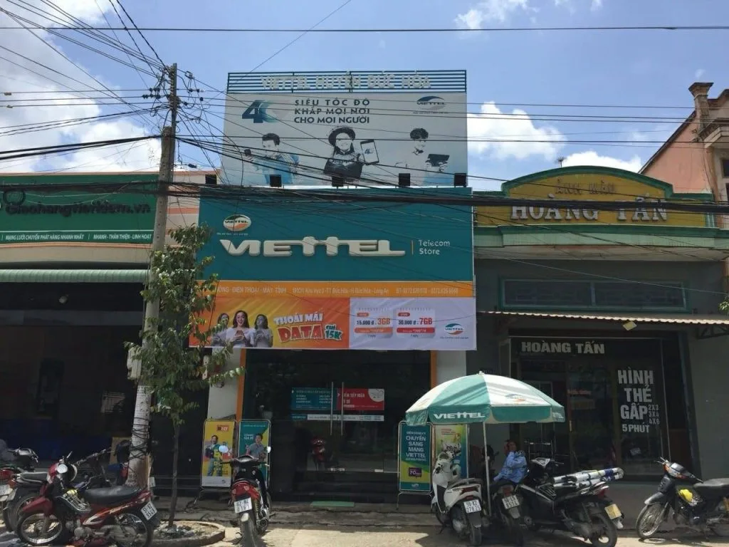 Cua hang Viettel Duc Hoa