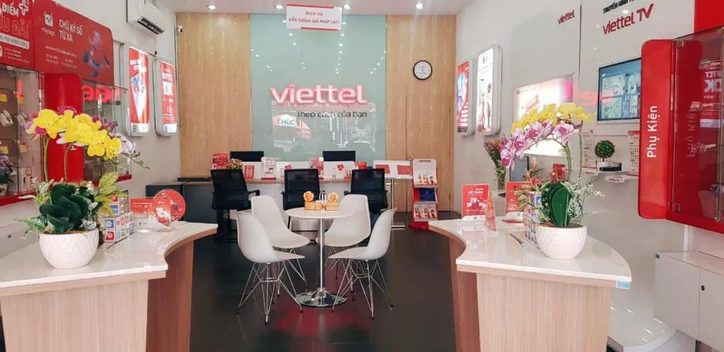Cua hang Viettel Trang Bom